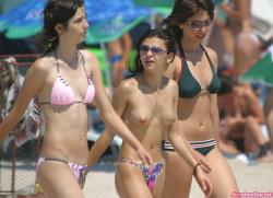 Sunny nudist beach pictures of cute girls 33/50