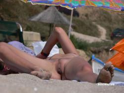 Nude girls on the beach - 191 - part 1 26/26