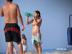 Topless girls on the beach - 197 20/37