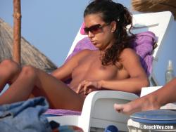 Topless girls on the beach - 012 - part 2 8/34