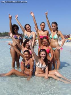 Beach - kayleigh and friends 20/103