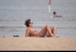 Topless girls on the beach - 112 28/48