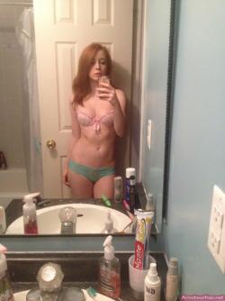 Super cute 18 year old redhead teen 3/39