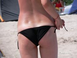 Nude girls on the beach - 119 24/49