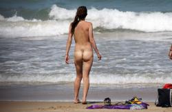 Nude girls on the beach - 261 16/34