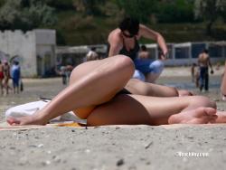 Topless girls on the beach - 094 - part 3 8/49