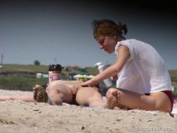 Nude girls on the beach - 211 6/49