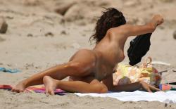 Nude girls on the beach - 359 33/47