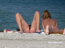 Topless girls on the beach - 106  20/37