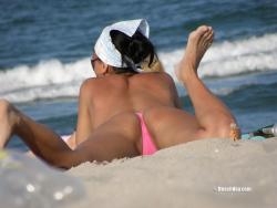 Topless girls on the beach - 044 - part 3 4/60