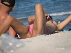 Topless girls on the beach - 044 - part 3 36/60