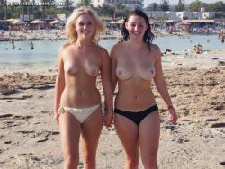 Beach - cherie and rachel 1(41 pics)