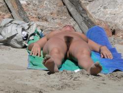 Nude girls on the beach - 383 - hairy 42/49
