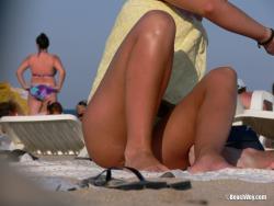 Topless girls on the beach - 088 - part 3 25/49