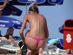Topless girls on the beach - 249 23/37