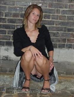 Upskirt pics 54/86