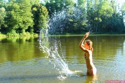 Sweet girlfriends make hot pictures at the lake 6/39