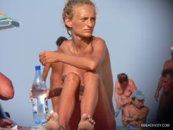 Nude girls on the beach - 176 2/48