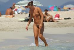 Nude girls on the beach - 382 - hairy(48 pics)