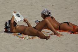 Nude girls on the beach - 382 - hairy 4/48