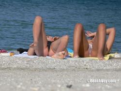 Topless girls on the beach - 262 63/63