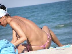 Topless girls on the beach - 044 - part 1 15/63