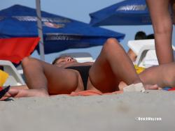 Topless girls on the beach - 279 24/54