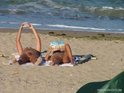 Nude girls on the beach - 381 35/49