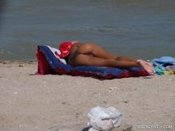 Nude girls on the beach - 159 5/49