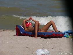 Nude girls on the beach - 159 25/49
