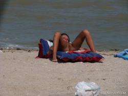 Nude girls on the beach - 159 30/49
