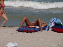 Nude girls on the beach - 159 47/49