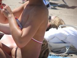Topless girls on the beach - 068 - part 2 21/49