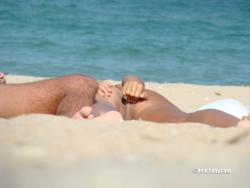 Nude girls on the beach - 095 - part 1  22/24