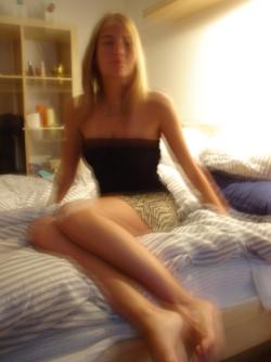 Horny teen swinger 44/168