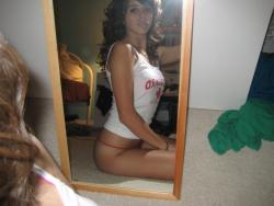 Gorgeous brunette posing 23/34