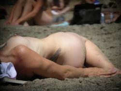 Nude girls on the beach - 238 - part 2 5/34