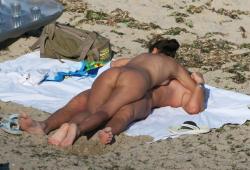 Nude girls on the beach - 254 - small tits 39/45