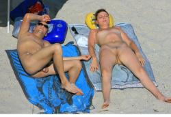 Nude couples on the beach - 1 20/49