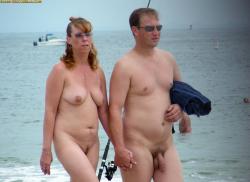 Nude couples on the beach - 1 38/49