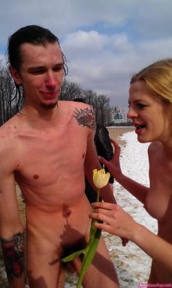 Horny students group makes hot pictures in winter 25/39