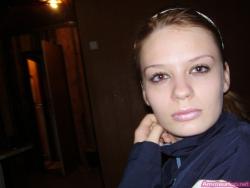 Super cute babe shows her personal picture collection 33/39