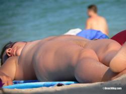 Nude girls on the beach - 157 45/49