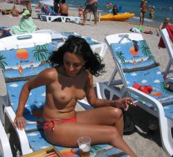 Topless girls on the beach - 272 9/49