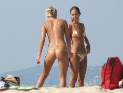 Nude girls on the beach - 229 38/49