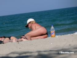 Topless girls on the beach - 079 - part 1 15/36