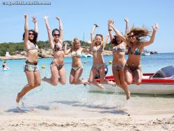 Beach - blackpool girls 53/59