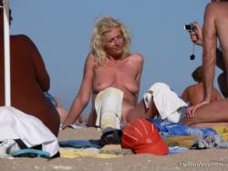Nude girls on the beach - 168 15/49