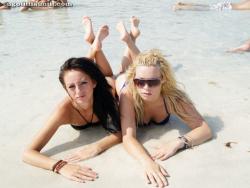 Beach - chantelle and sahara 62/100