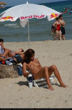 Topless girls on the beach - 020 - part 1  17/49